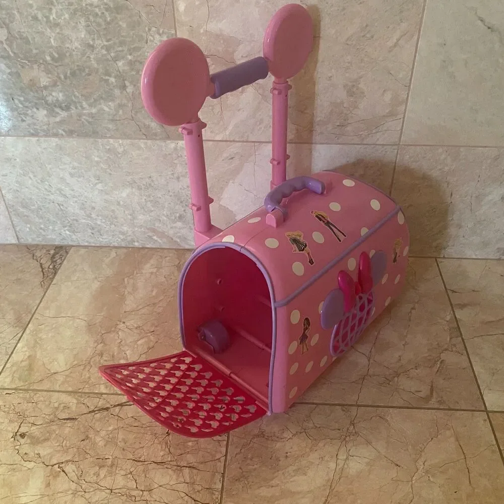 Disney Minnie Mouse Roll Around Pet Carrier Rolling bag Kids toy